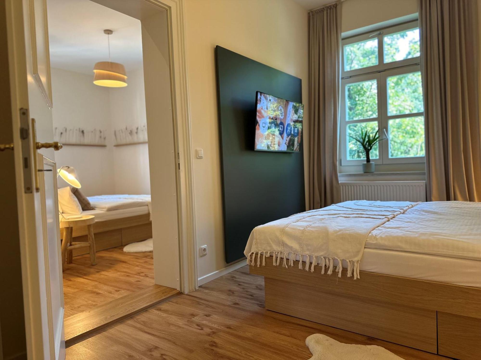 Grosszuegig Und Super Zentral Apartment Regensburg Exterior photo